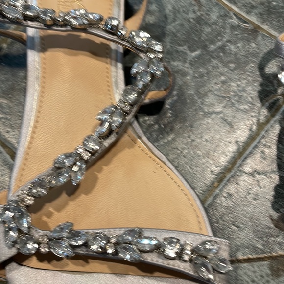 Original brand new Jewel sandals - Picture 6 of 7